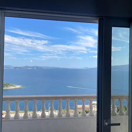 Ana&endri's Summer Apartamento Sarandë