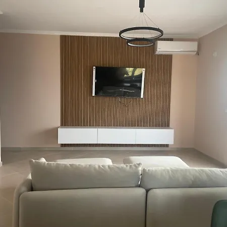 Ana&endri's Summer Apartment