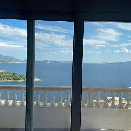 Ana&endri's Summer Apartment